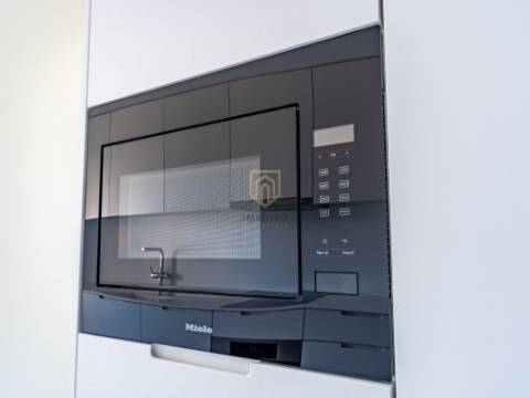 Apartamento T3 em condomínio fechado de luxo, à venda em Leça da Palmeira, Porto