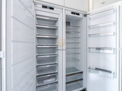 Apartamento T3 em condomínio fechado de luxo, à venda em Leça da Palmeira, Porto