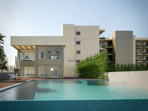 T2 com terraço  em empreendimento de luxo na Praia da Rocha, Algarve