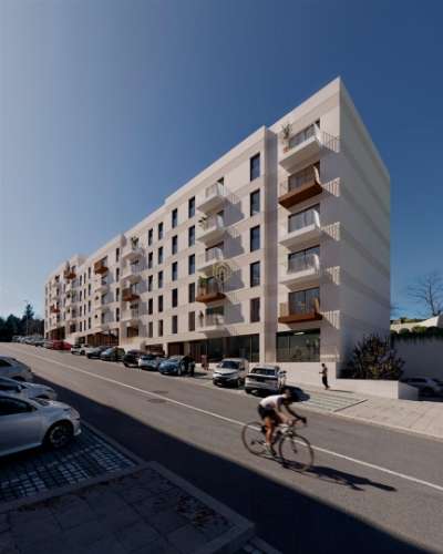 Apartamento T3 de luxo, com varanda em Ermesinde, para venda