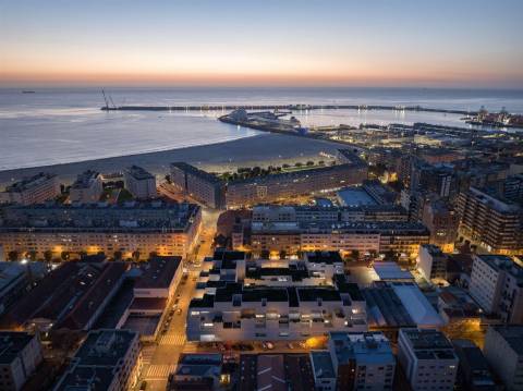 Apartamento T4, de luxo, em Matosinhos Sul, para venda, Condomínio Brito Capelo 1023