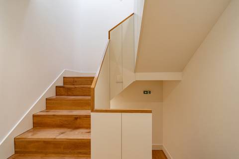 Apartamento T1 com varanda no centro do Porto