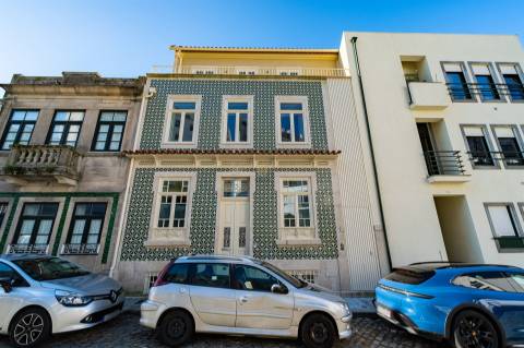 Apartamento T1 com varanda no centro do Porto