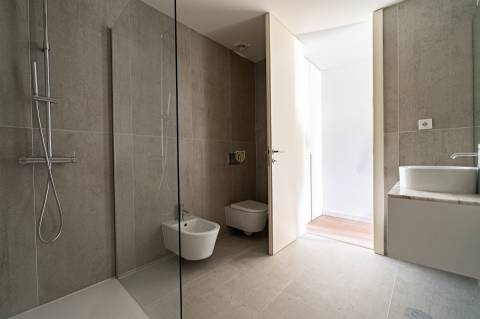 Apartamento T1 no centro do Porto para venda