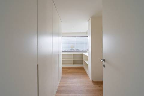 Apartamento T4 Venda em Lordelo do Ouro e Massarelos,Porto