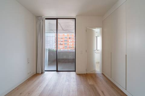 Apartamento T4 Arrendamento em Lordelo do Ouro e Massarelos,Porto