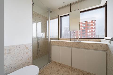 Apartamento T4 Arrendamento em Lordelo do Ouro e Massarelos,Porto