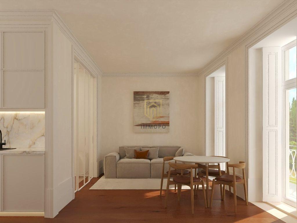 Apartamento T0 Duplex com varanda em Cedofeita no centro do Porto