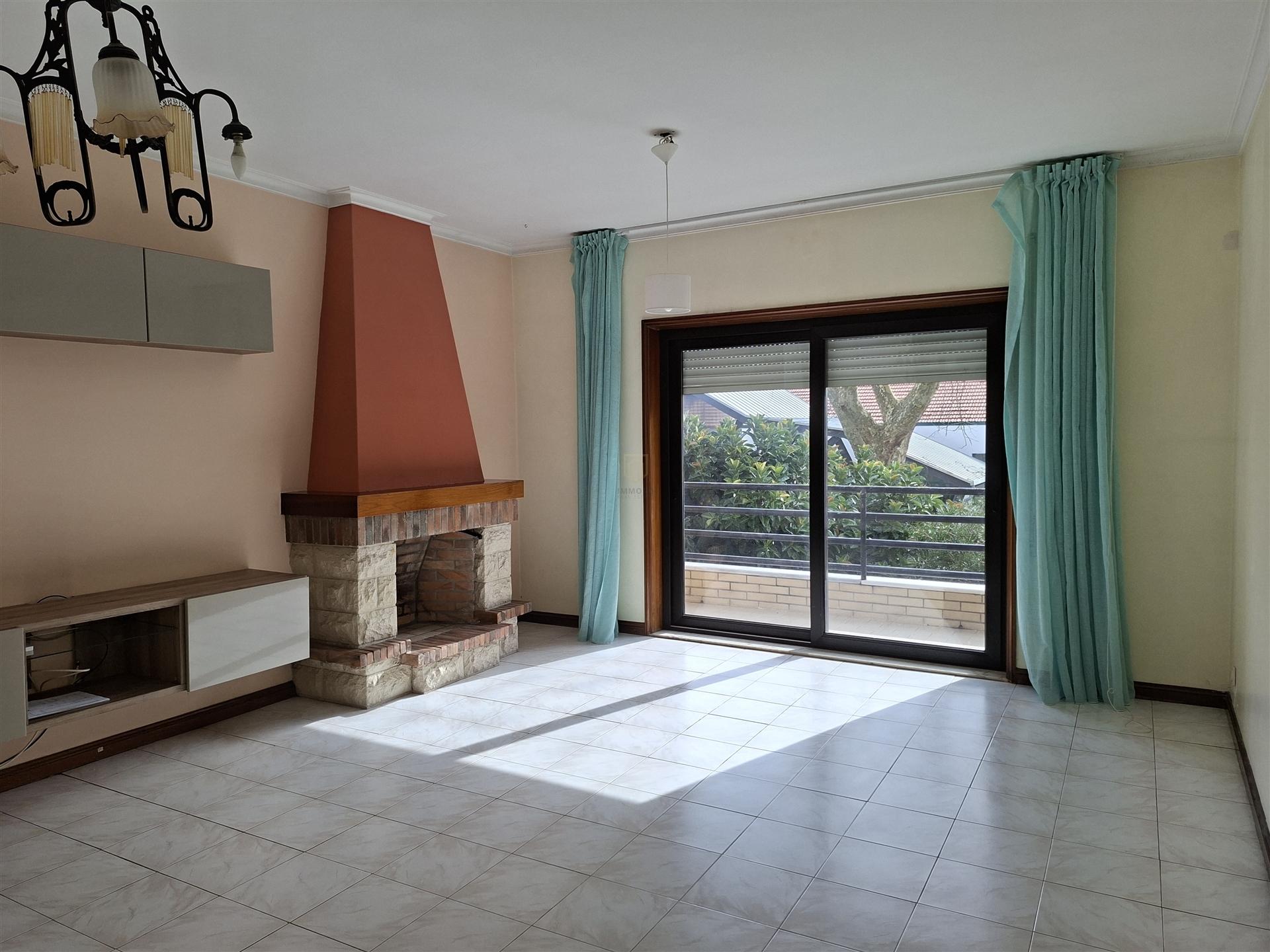 Apartamento T1+1 Venda em Mafamude e Vilar do Paraíso,Vila Nova de Gaia