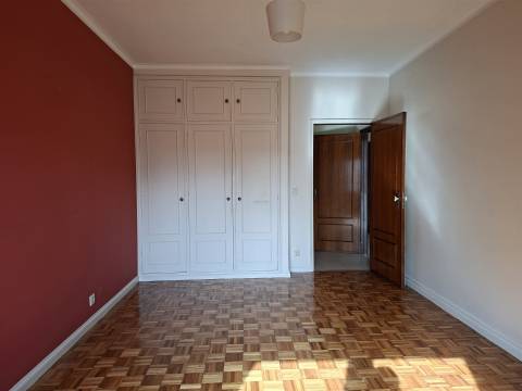 Apartamento T1+1 Venda em Mafamude e Vilar do Paraíso,Vila Nova de Gaia