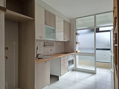 Apartamento T1+1 Venda em Mafamude e Vilar do Paraíso,Vila Nova de Gaia