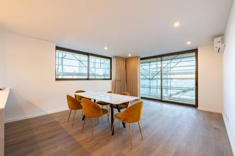 Apartamento T3 Venda em Matosinhos e Leça da Palmeira,Matosinhos