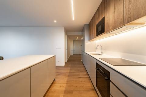 Apartamento T3 Venda em Matosinhos e Leça da Palmeira,Matosinhos