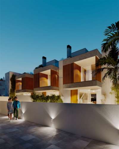 Moradia T3 com piscina privativa na Praia da Luz, Lagos, Algarve