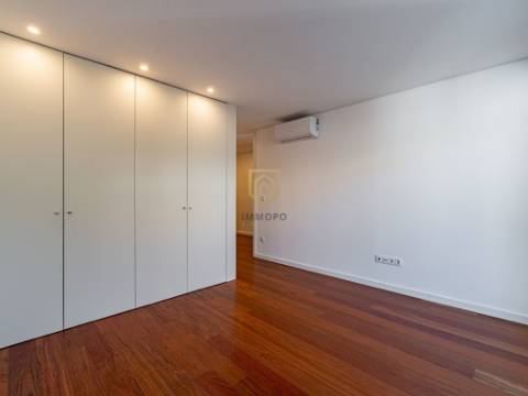 Apartamento T3 NOVO em Mafamude - Vila Nova de Gaia