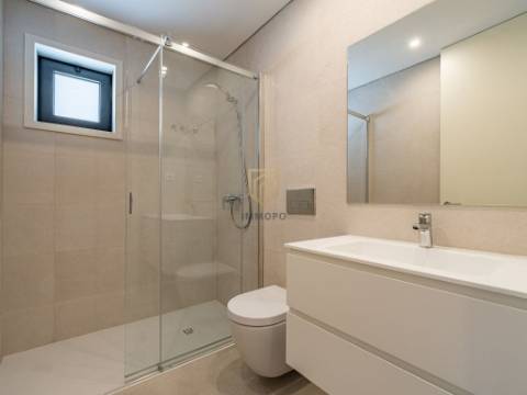 Apartamento T3 NOVO em Mafamude - Vila Nova de Gaia