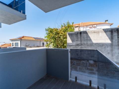Apartamento T3 NOVO em Mafamude - Vila Nova de Gaia