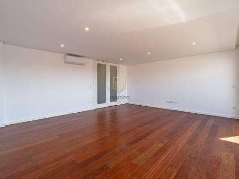 Apartamento T3 NOVO em Mafamude - Vila Nova de Gaia