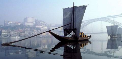 MORADIA GRANJA - 1ª linha de Mar