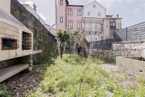 Prédio >=T10 Venda em Lordelo do Ouro e Massarelos,Porto