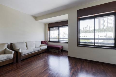 Apartamento T3 ao  Pinheiro Manso, PORTO.