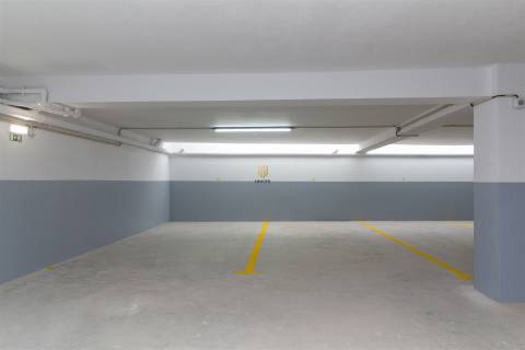 Apartamento T2 - Na zona da Senhora da Hora