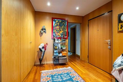 Apartamento T2 na zona da Boavista