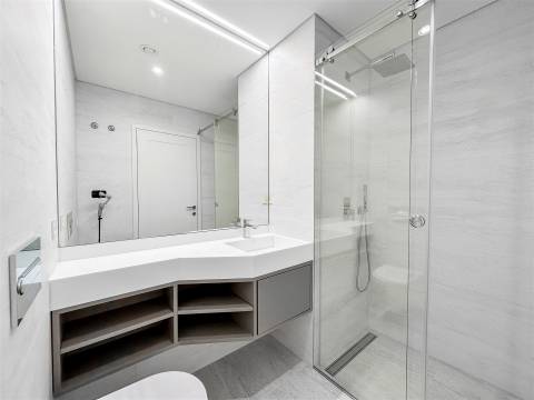 Apartamento T4 Arrendamento em Matosinhos e Leça da Palmeira,Matosinhos