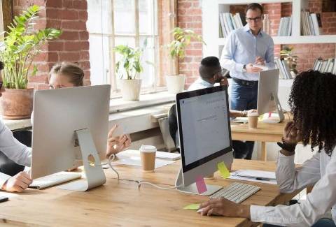 Apartamento T2 em condomínio de luxo com 96 m2 e varanda de 11.6 m2.