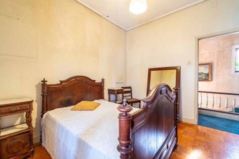 Moradia Geminada T6 Venda em Paranhos,Porto