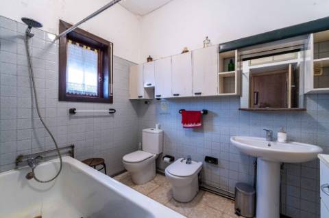 Moradia Geminada T6 Venda em Paranhos,Porto