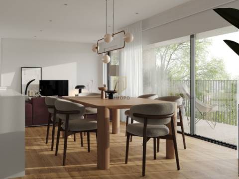 T3 Duplex, de luxo em Serralves para venda