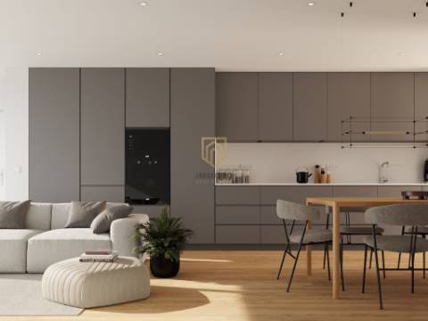 T3 Duplex, de luxo em Serralves para venda