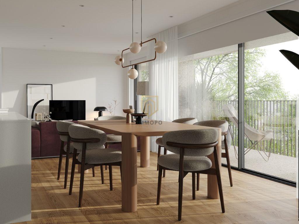 Apartamento T3 Duplex de luxo em Serralves para venda