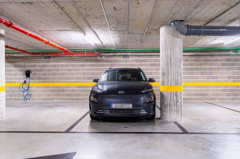 Apartamento T0 equipado e mobilado nas Antas, para venda.