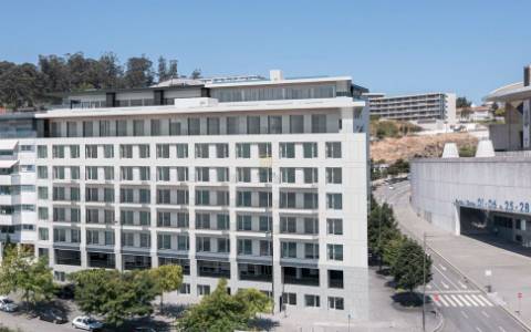 T2 novo, junto ao estádio do Dragão