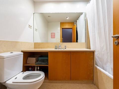 T3 Duplex em Condomínio Fechado