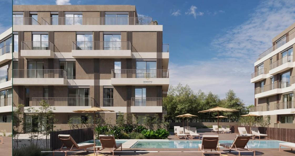 T2 Novo com piscina , em condomínio fechado