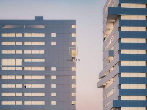 Apartamento T4 DUPLEX Venda em Ramalde,Porto