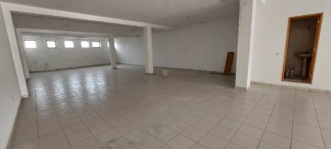 Espaço para comércio ou serviços, São Vitor