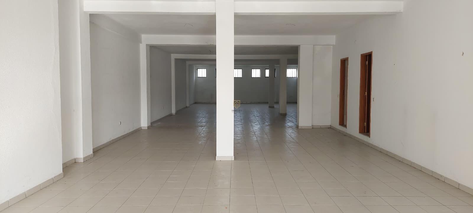 Espaço para comércio ou serviços, São Vitor