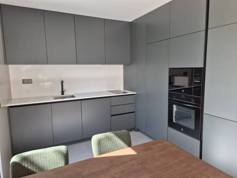 Apartamento T0 Venda em São Mamede de Infesta e Senhora da Hora,Matosinhos