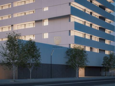 Apartamento T4 Venda em Ramalde,Porto