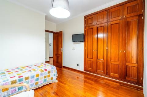 Apartamento T2 Venda em Rio Tinto,Gondomar