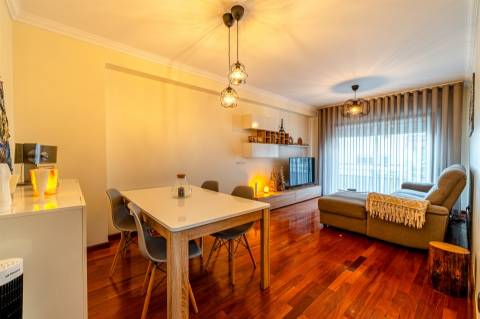 Apartamento T2 Venda em Rio Tinto,Gondomar
