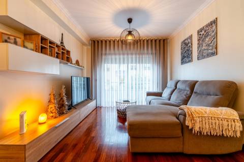 Apartamento T2 Venda em Rio Tinto,Gondomar