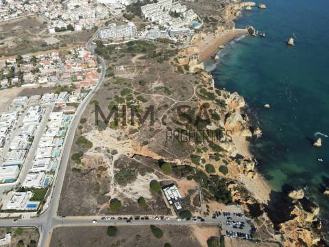 Deslumbrante terreno para construção em zona nobre