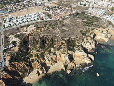 Deslumbrante terreno para construção em zona nobre