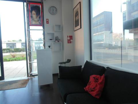 Loja em Localização Central - Junto à Câmara Municipal de Lagos