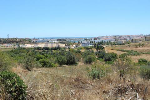 Excelente terreno para construção de blocos apartamentos em Lagos